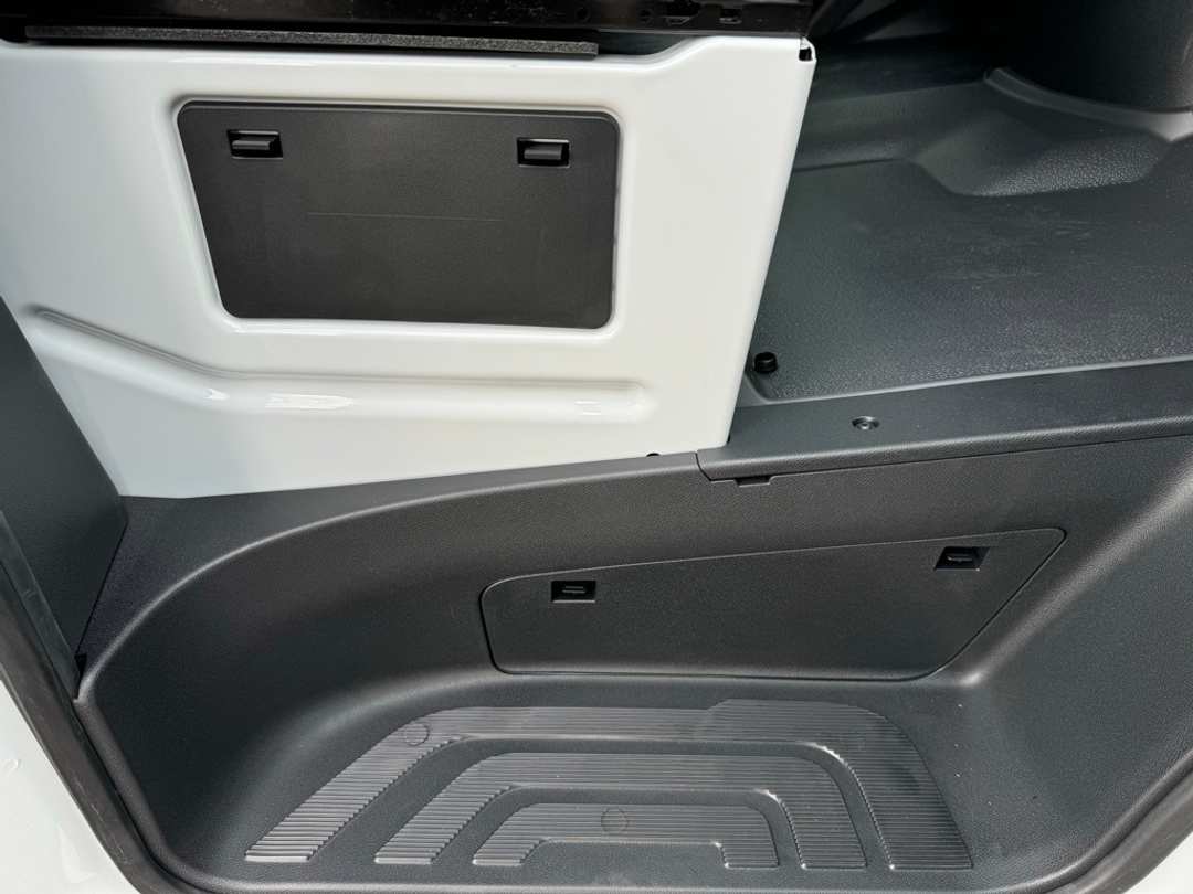 2024 Mercedes-Benz Sprinter 3500 Cargo 170 WB - Image 17