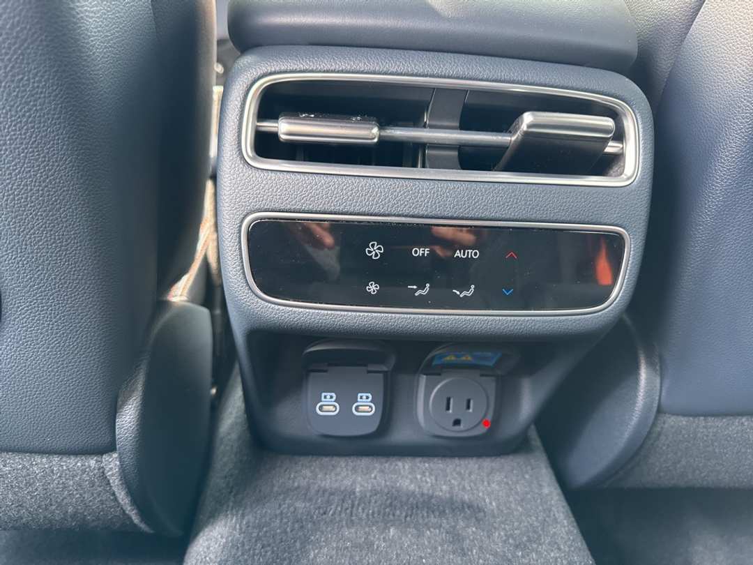 2026 Genesis Gv70 2.5T Sport Prestige - Image 45