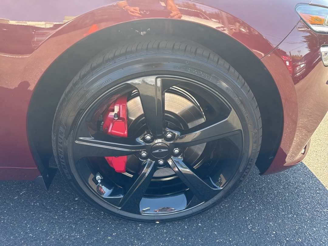 2026 Genesis G70 3.3T Sport Prestige - Image 9