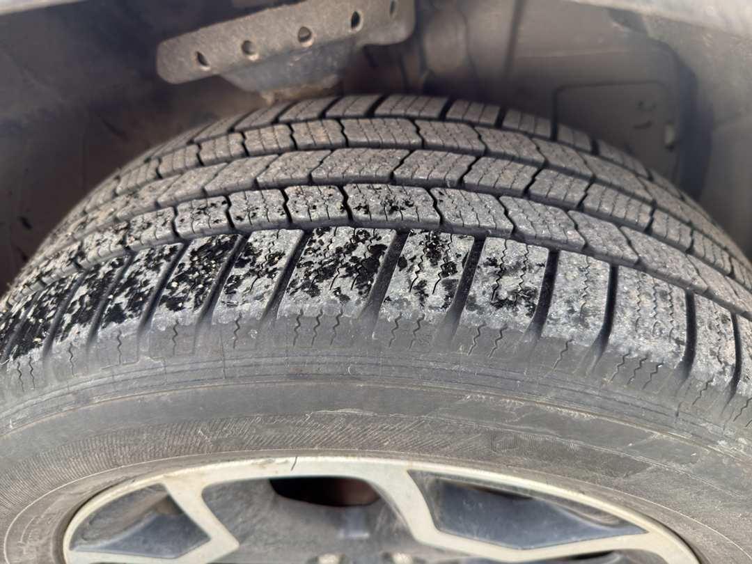 2014 Subaru Xv Crosstrek Premium - Image 3