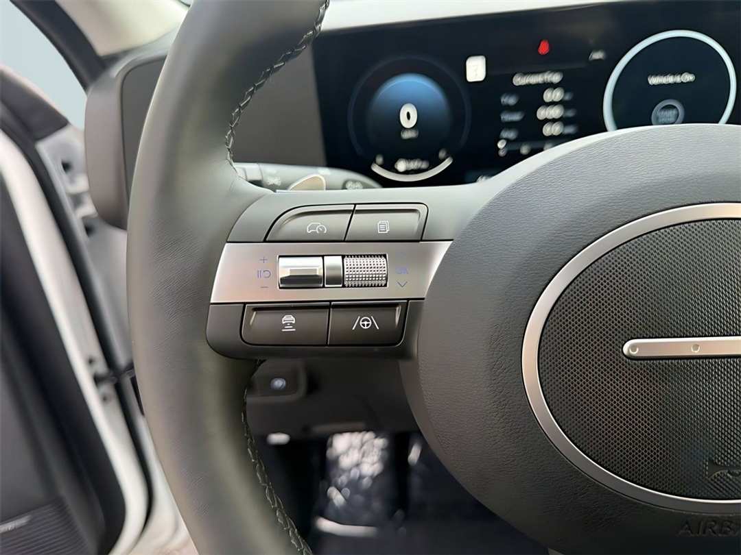2026 Hyundai Kona Limited - Image 16
