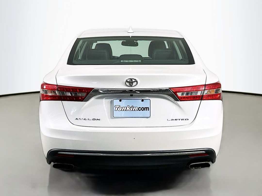 2017 Toyota Avalon Limited - Image 7