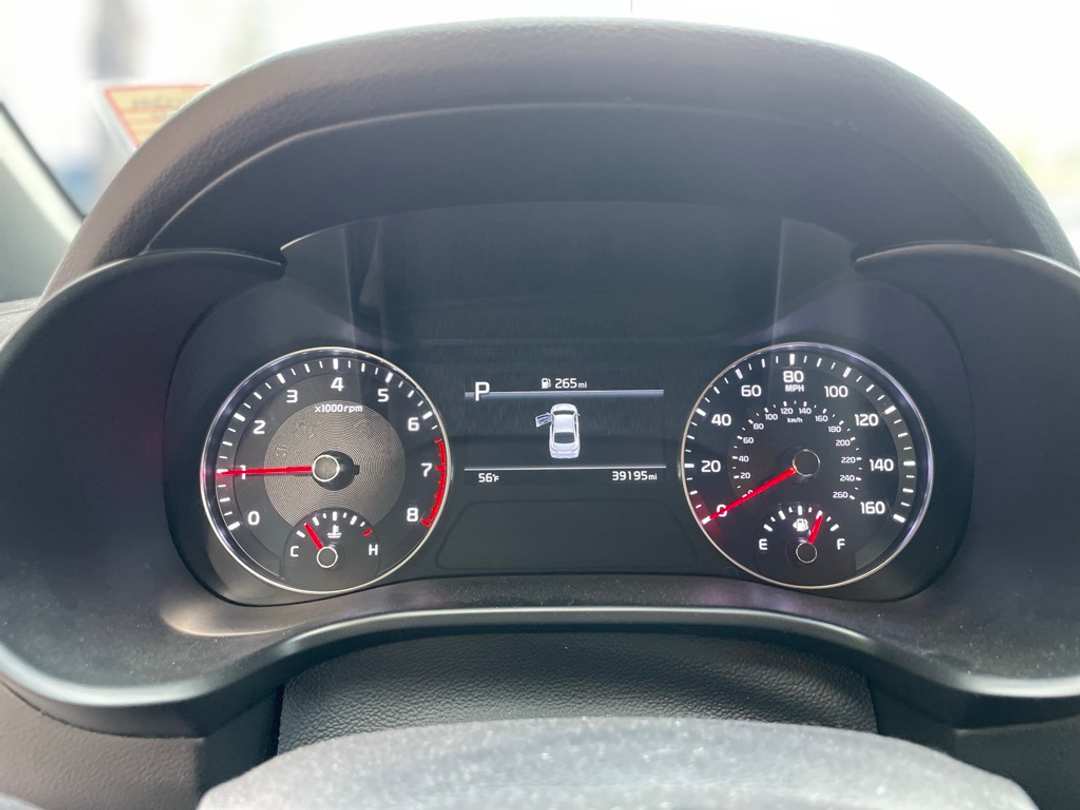 2022 Kia Forte GTLine - Image 16