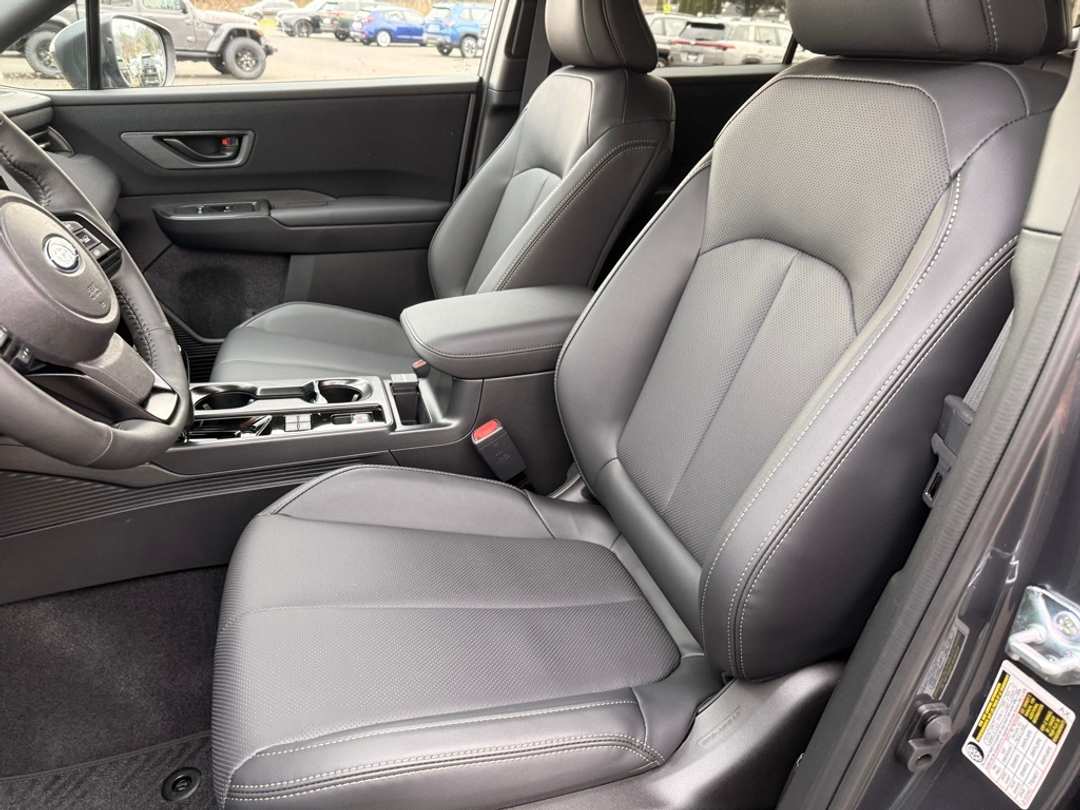 2026 Subaru Outback Limited - Image 13