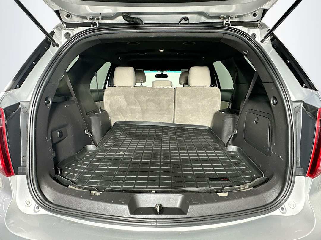 2015 Ford Explorer Base - Image 24