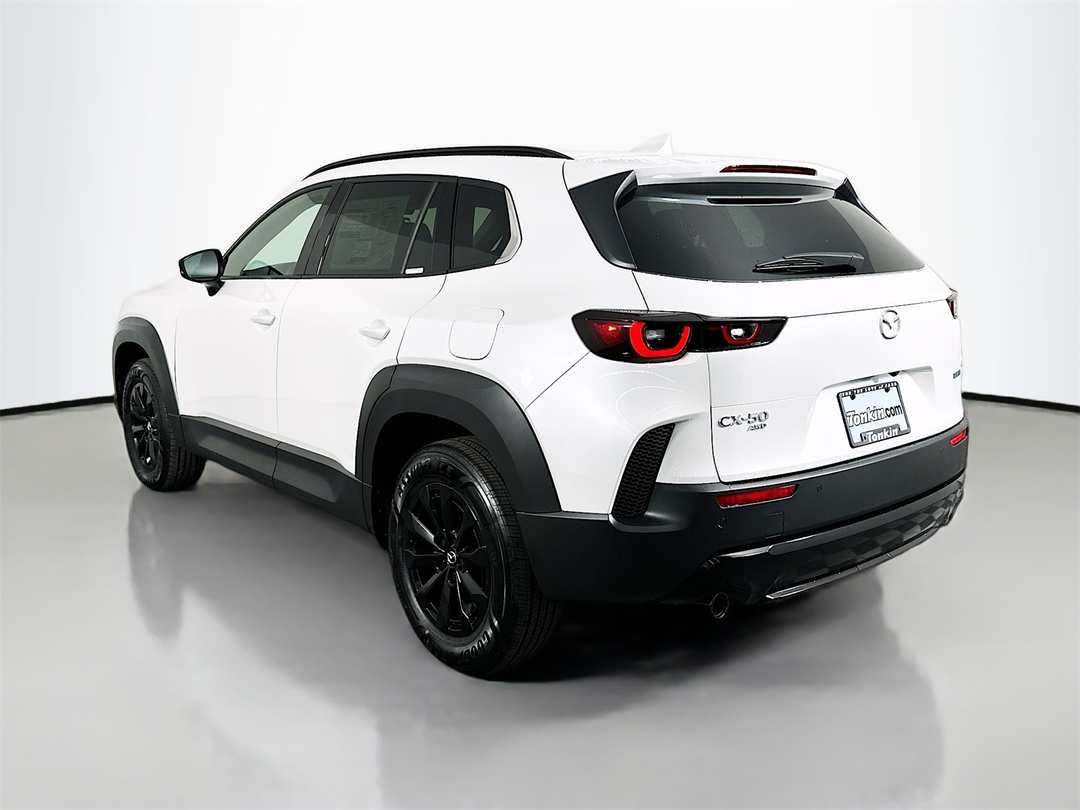 2026 MAZDA Cx-50 Premium - Image 5