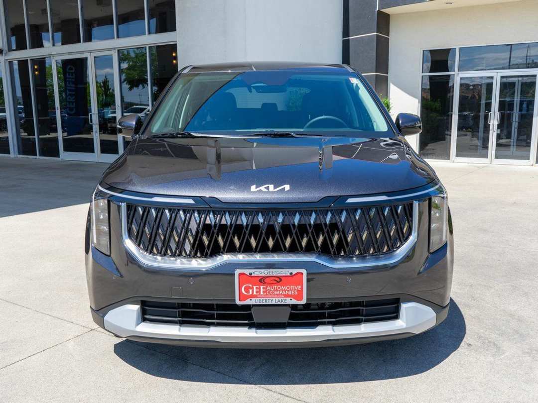 2026 Kia Carnival LXS - Image 2