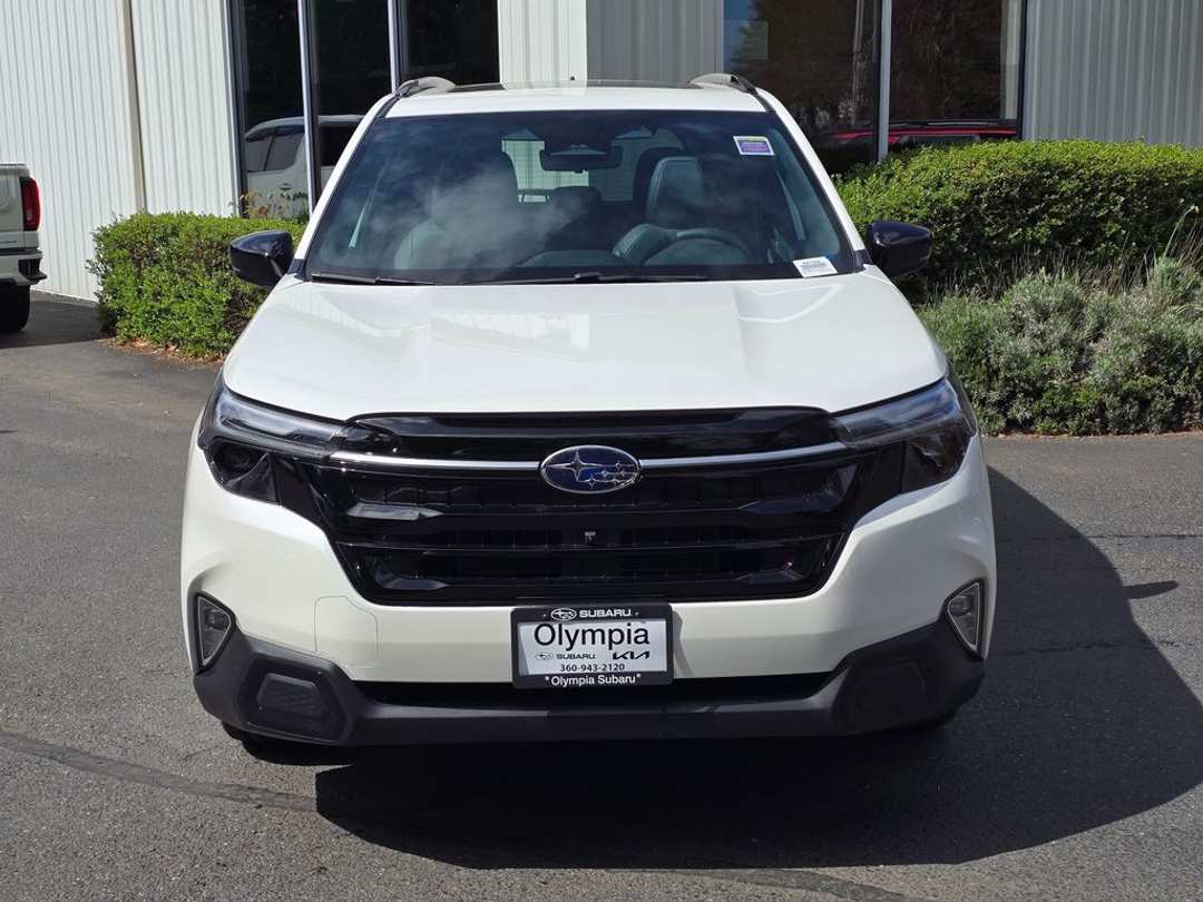 2026 Subaru Forester Touring Hybrid - Image 2