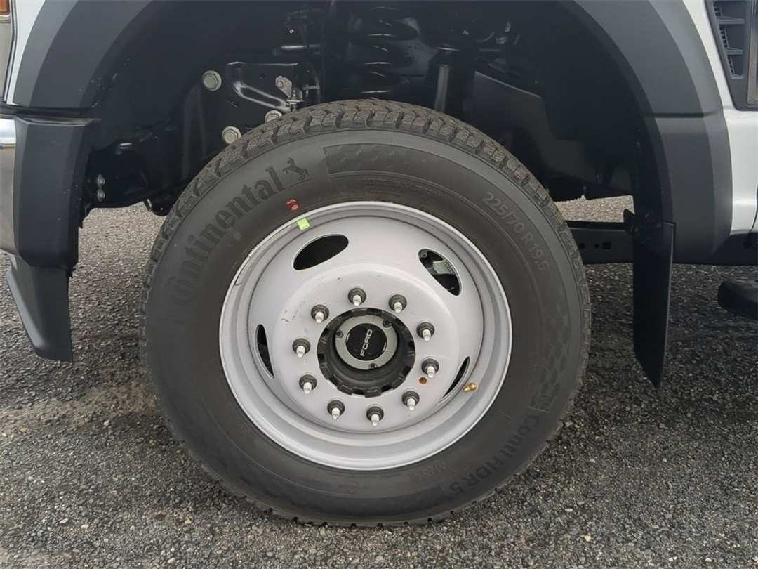 2024 Ford F-550Sd XL - Image 25