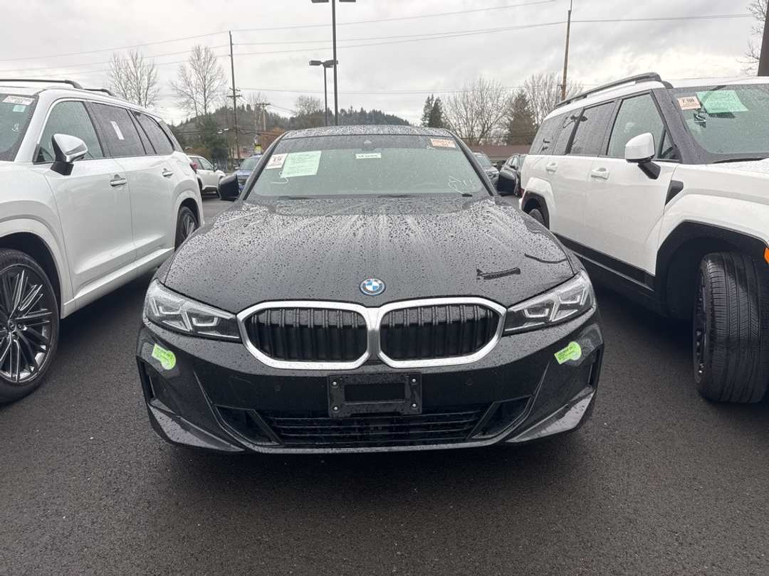 2023 BMW 3 Series 330e xDrive - Image 2