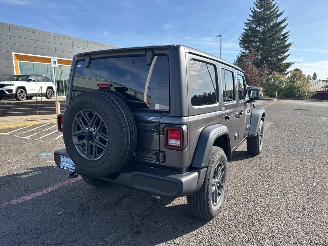 2026 Jeep Wrangler Sport S - Image 7