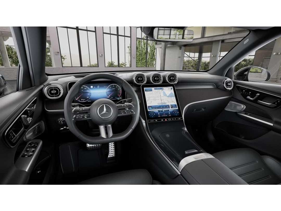 2026 Mercedes-Benz GLC 300 - Image 3