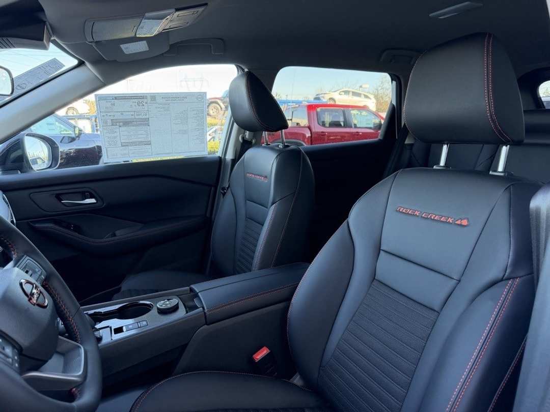 2026 Nissan Rogue Rock Creek - Image 14