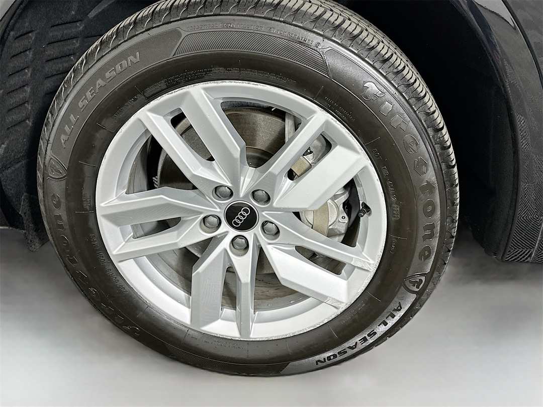 2022 Audi Q5 45 S line Premium - Image 31