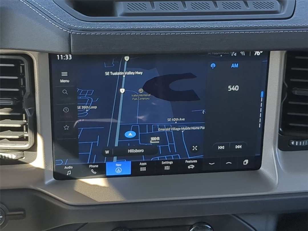 2025 Ford Bronco Outer Banks - Image 18