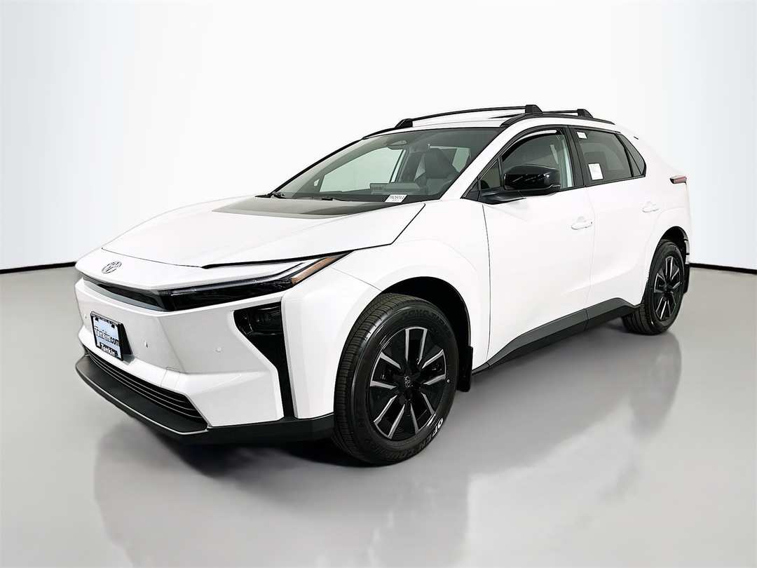 2026 Toyota Bz XLE - Image 3