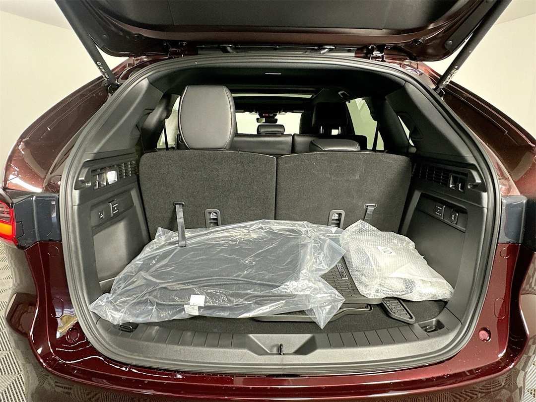 2026 MAZDA Cx-90 Phev Premium Plus - Image 28