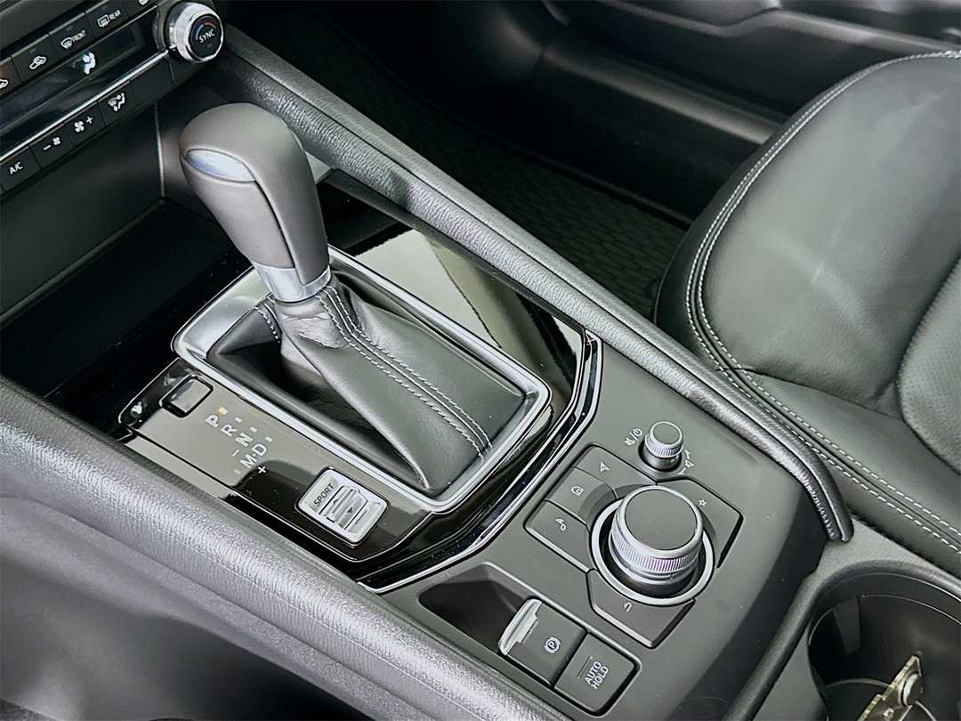 2025 MAZDA CX-5 2.5 S Preferred Package - Image 17