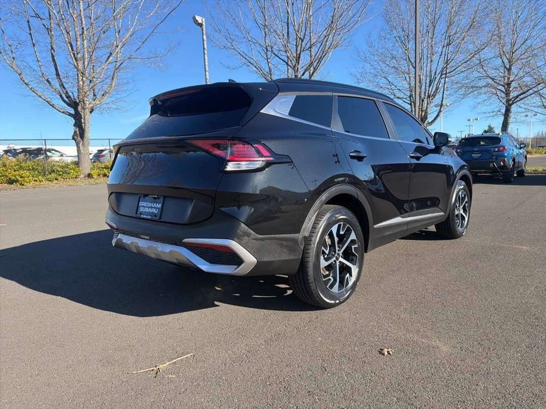 2024 Kia Sportage EX - Image 7