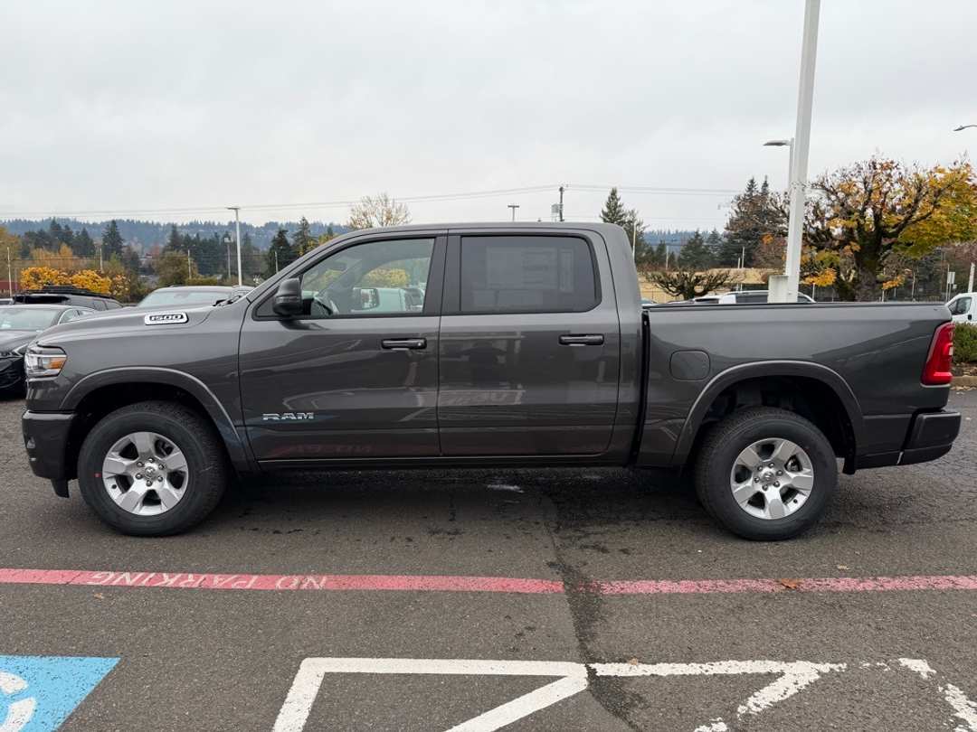 2026 Ram 1500 Big Horn/Lone Star - Image 5