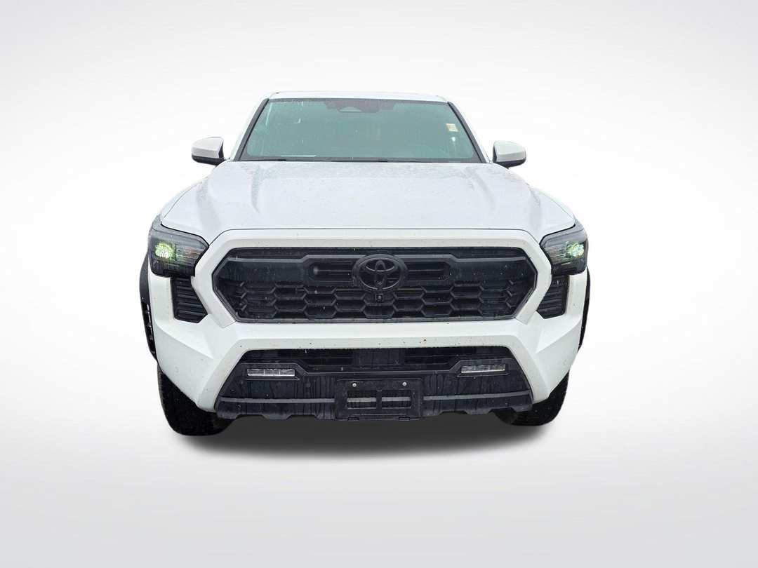 2024 Toyota Tacoma TRD OffRoad - Image 3