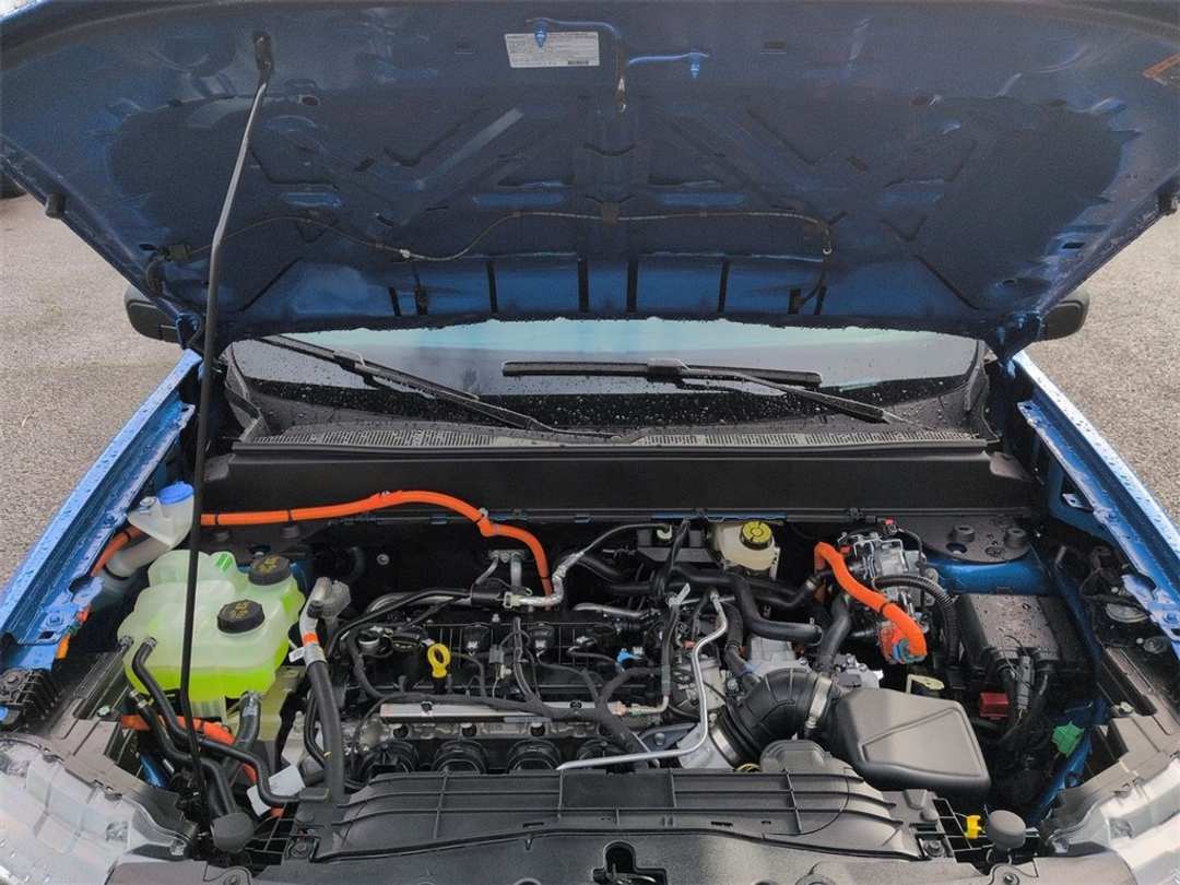 2026 Ford Maverick XL - Image 30