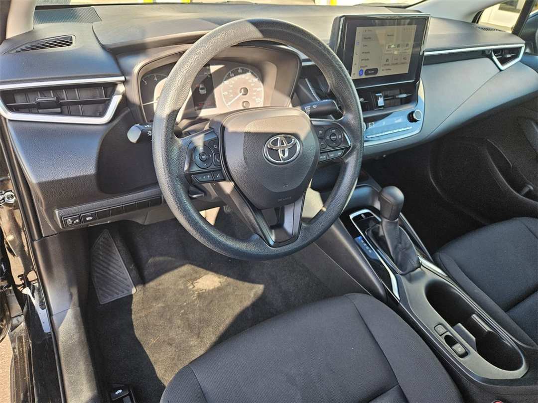 2024 Toyota Corolla LE - Image 13
