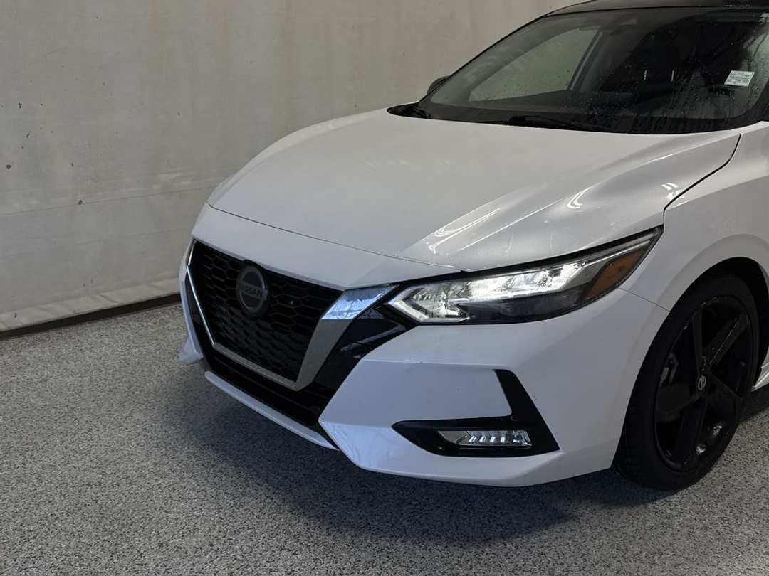 2021 Nissan Sentra SR - Image 3