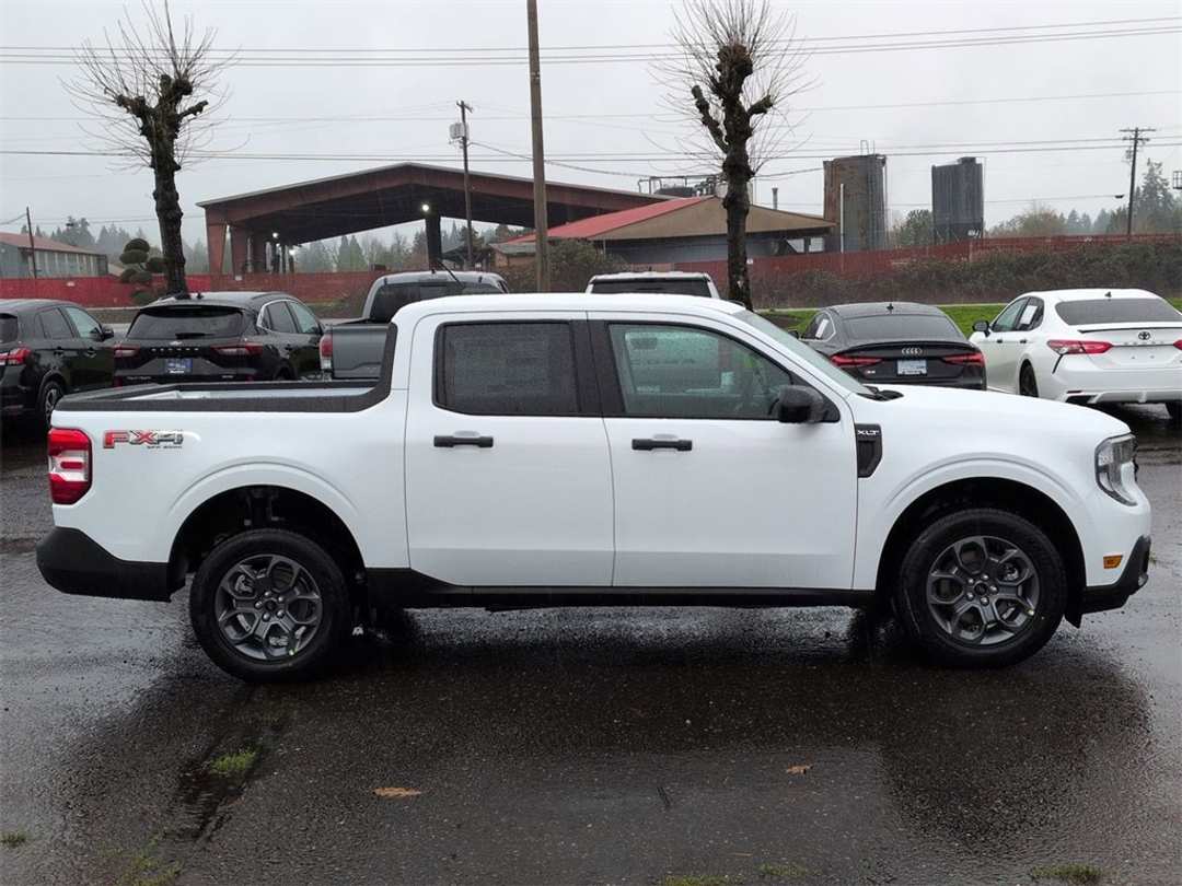 2026 Ford Maverick XLT - Image 6