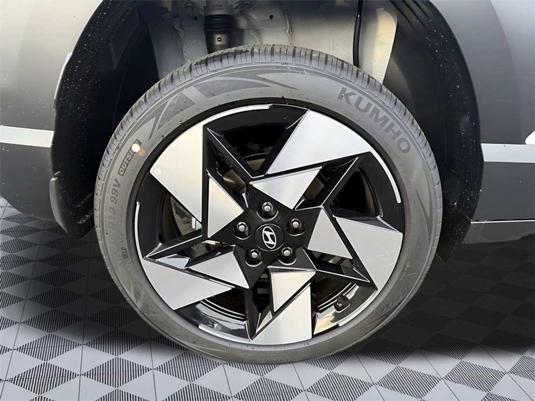 2026 Hyundai Kona Limited - Image 9