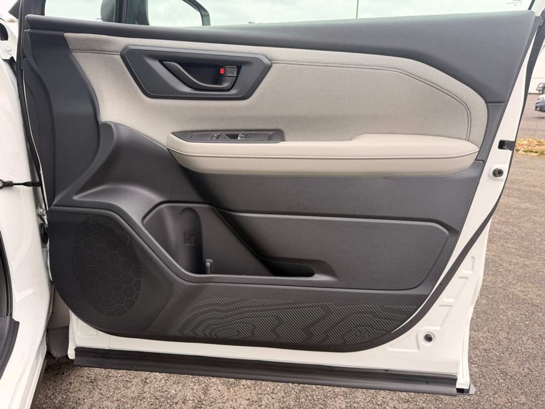 2026 Subaru Forester Premium - Image 26