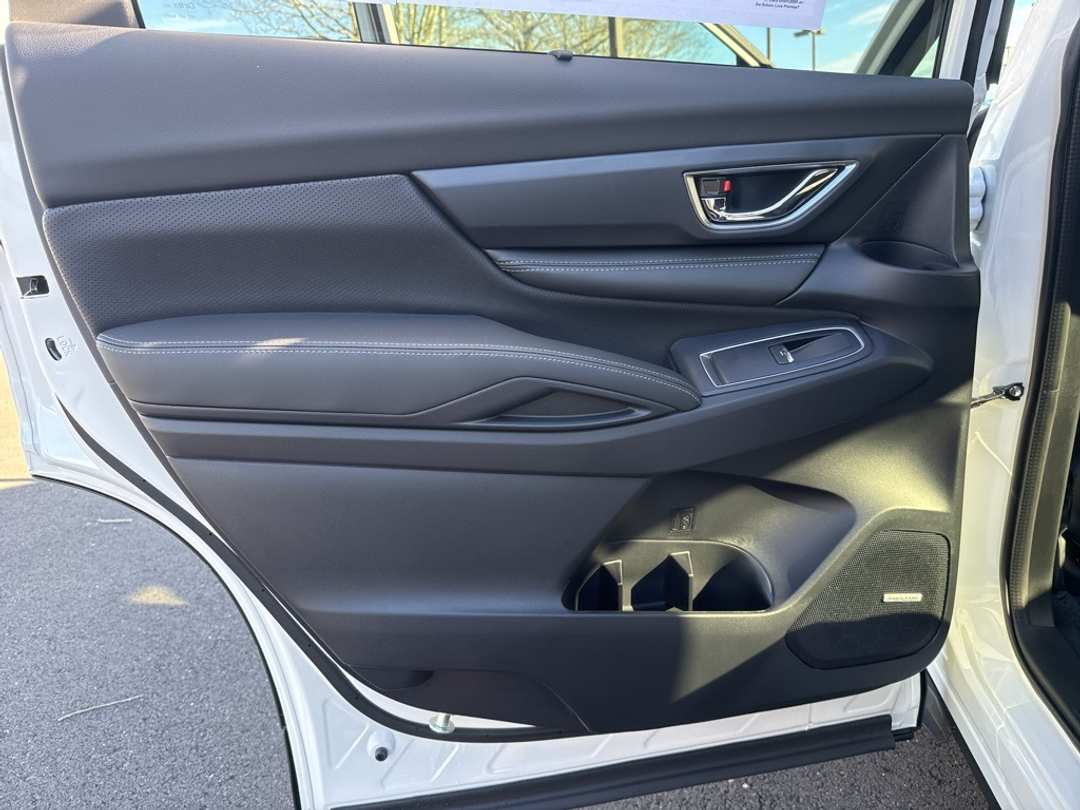 2026 Subaru Ascent Limited - Image 18