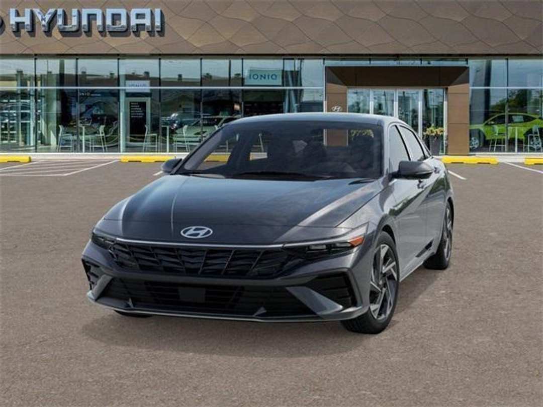 2026 Hyundai Elantra Limited - Image 6