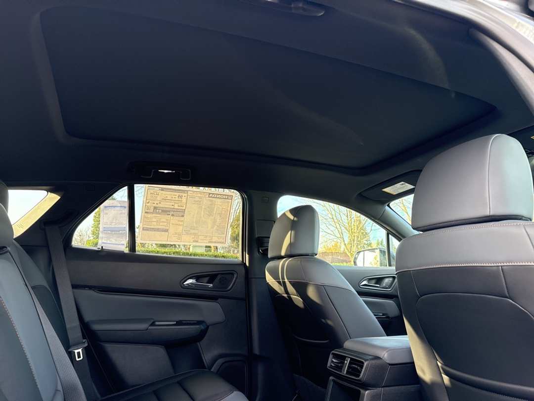 2026 Honda Prologue Touring - Image 27