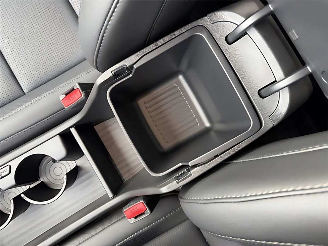 2026 Hyundai Kona Limited - Image 24