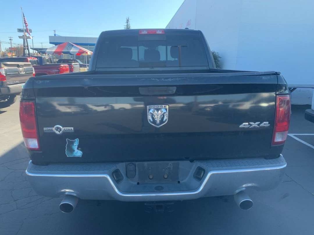 2010 Ram 1500 SLT - Image 3