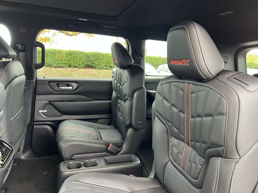 2026 Nissan Armada PRO4X - Image 28