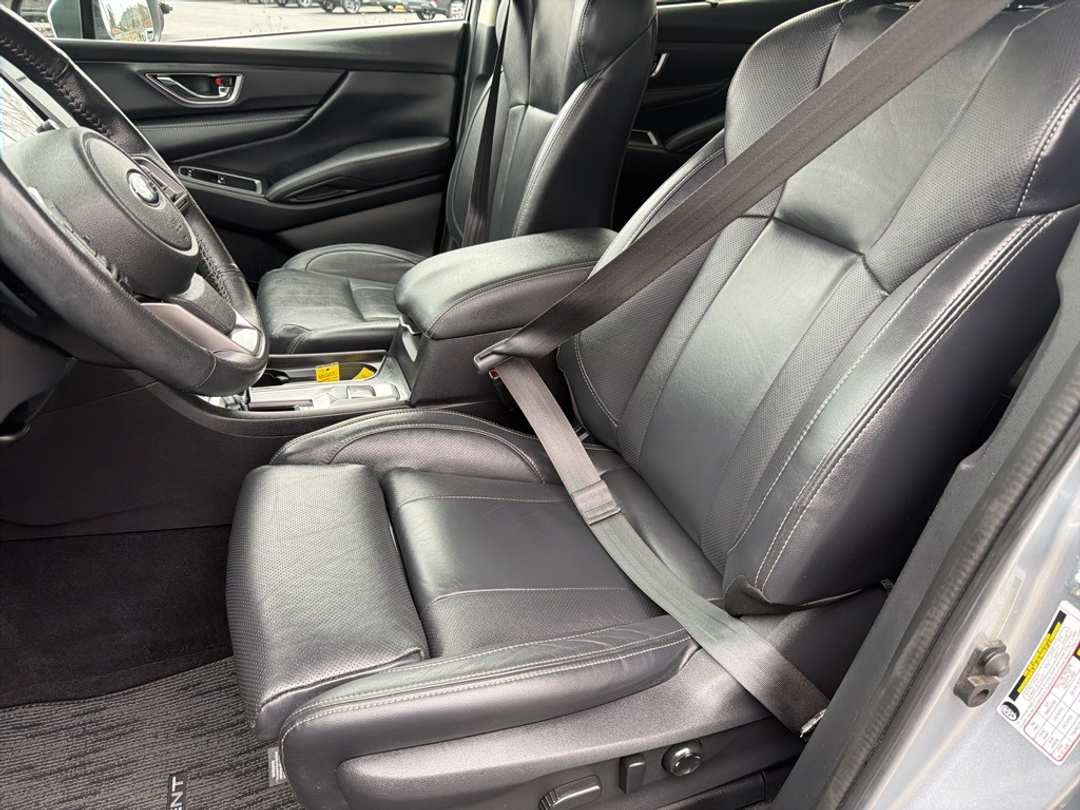 2023 Subaru Ascent Limited - Image 14