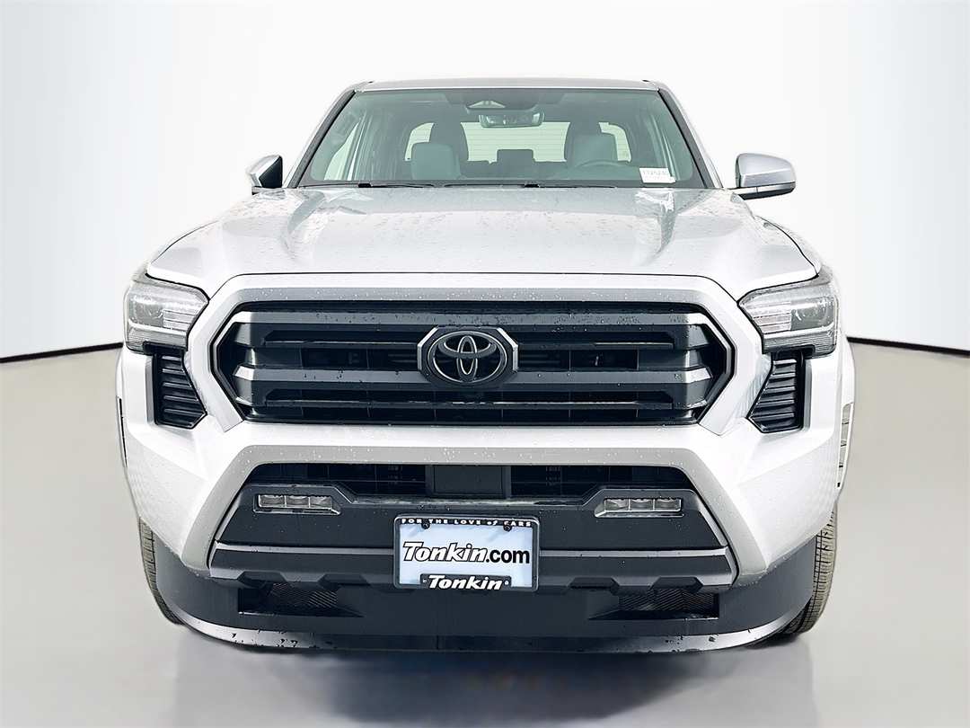 2025 Toyota Tacoma SR5 - Image 2