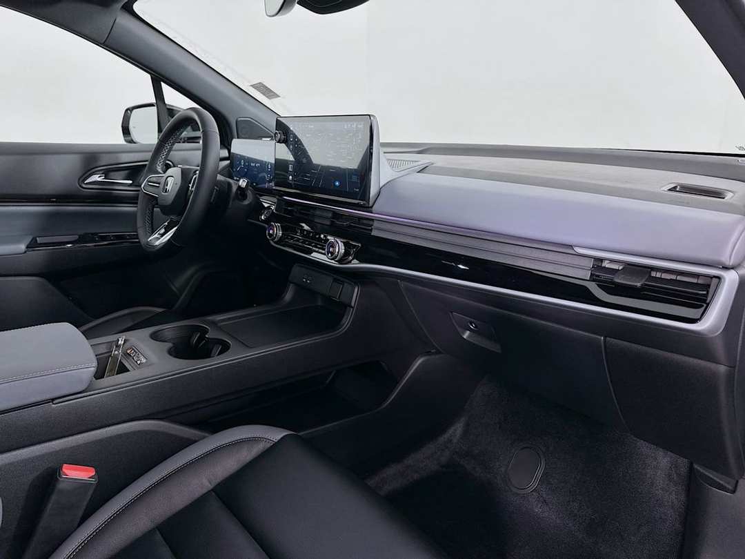 2026 Honda Prologue Touring - Image 31