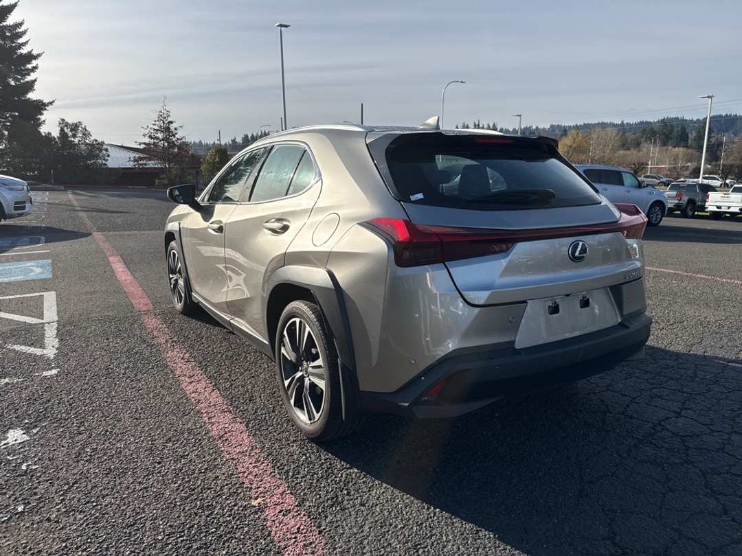2021 Lexus Ux 200 Base - Image 5