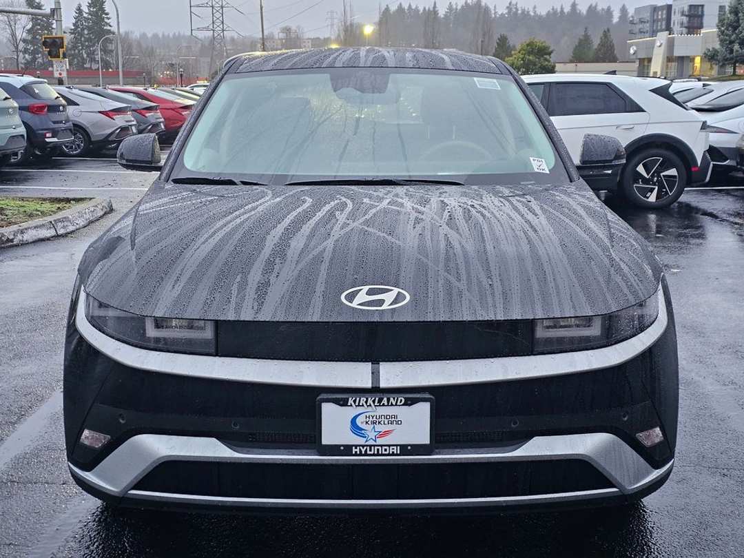 2026 Hyundai Ioniq 5 SEL - Image 2