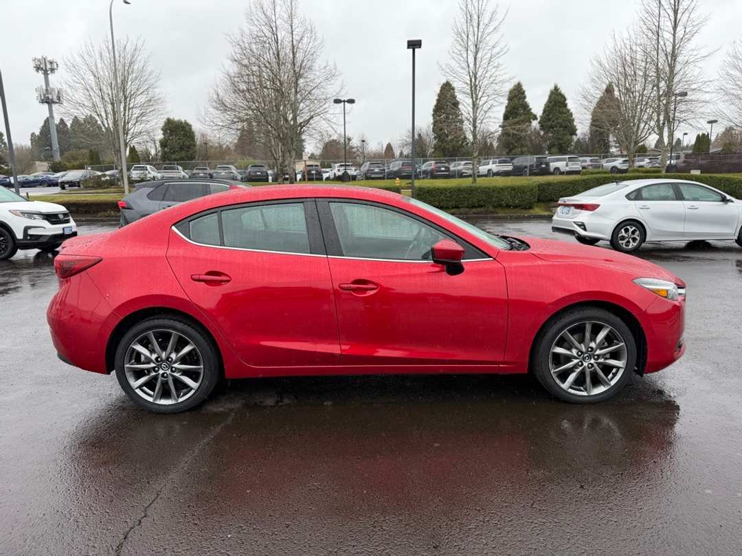 2018 MAZDA Mazda3 Grand Touring - Image 9