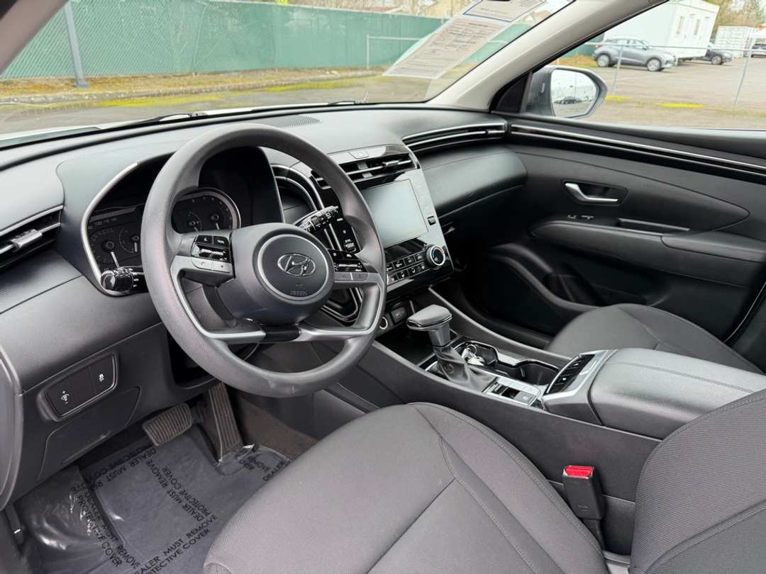 2022 Hyundai Tucson SEL - Image 16