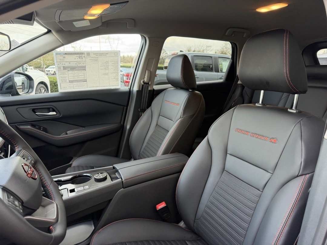 2026 Nissan Rogue Rock Creek - Image 14