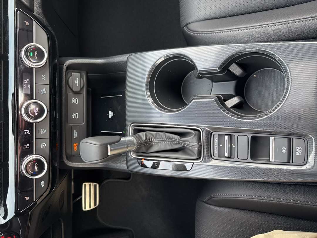 2026 Honda Civic Sport Touring - Image 27