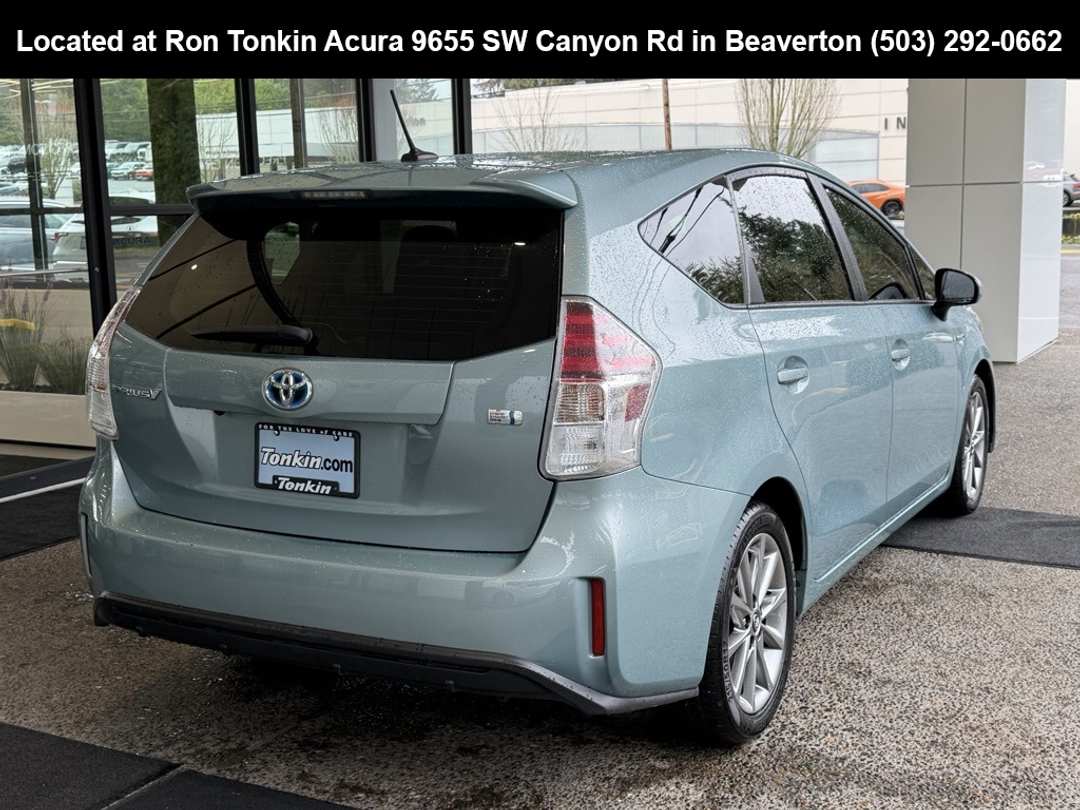 2015 Toyota Prius V Five - Image 7