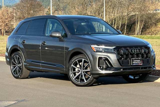 2026 Audi Q7 45 Premium Plus