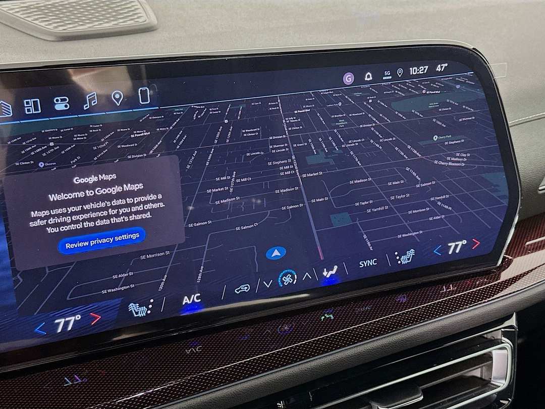 2026 Chevrolet Traverse Z71 - Image 13