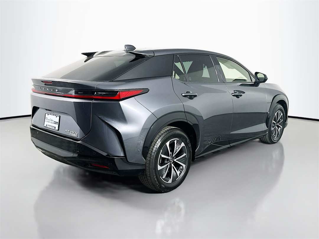 2023 Lexus Rz 450e Premium - Image 7